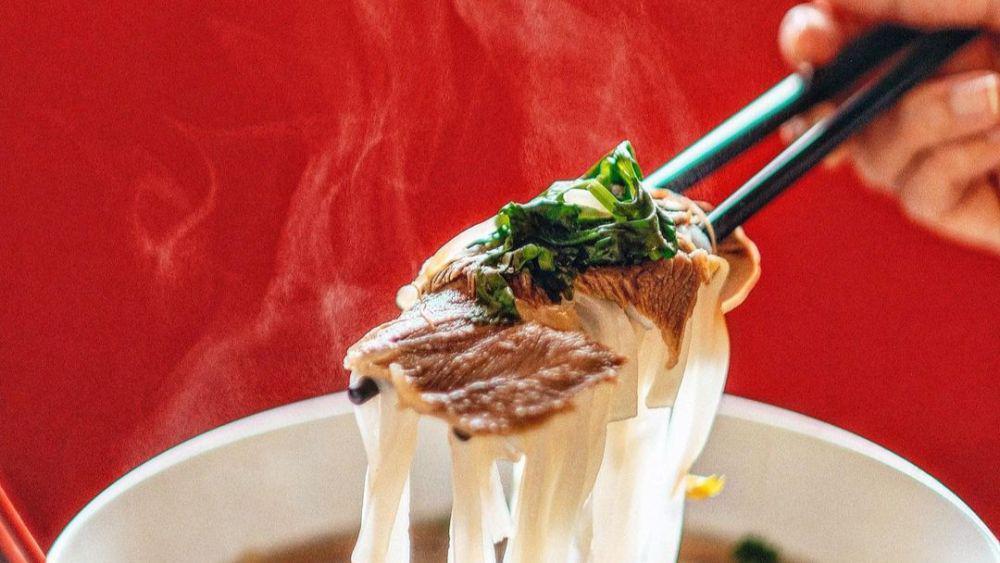 5 Rekomendasi Spot Makan Pho di Surabaya