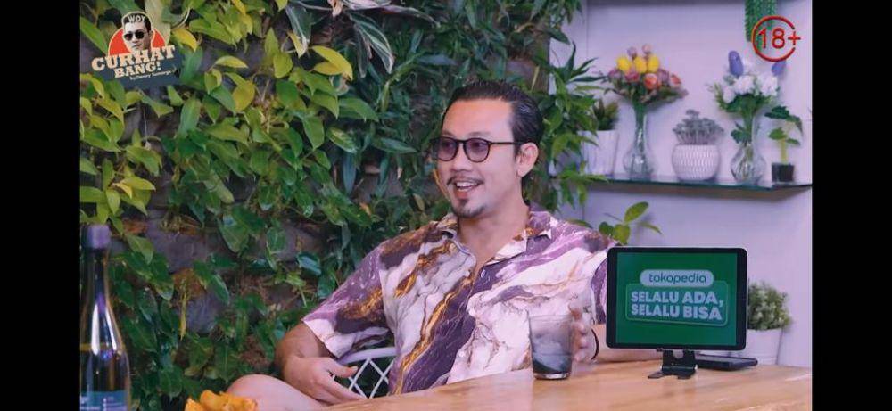 momen seru Ria SW di podcast Denny Sumargo. (youtube.com/CURHAT BANG Denny Sumargo)