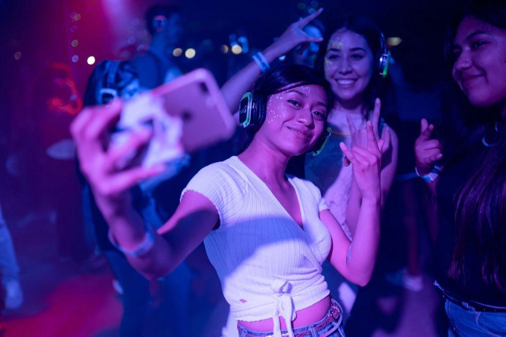 Data OJK: Gen Z dan Millennial Demen Ngutang!