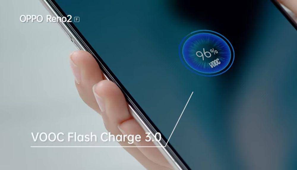 potret baterai Oppo Reno2 F (youtube.com/OPPO Indonesia)