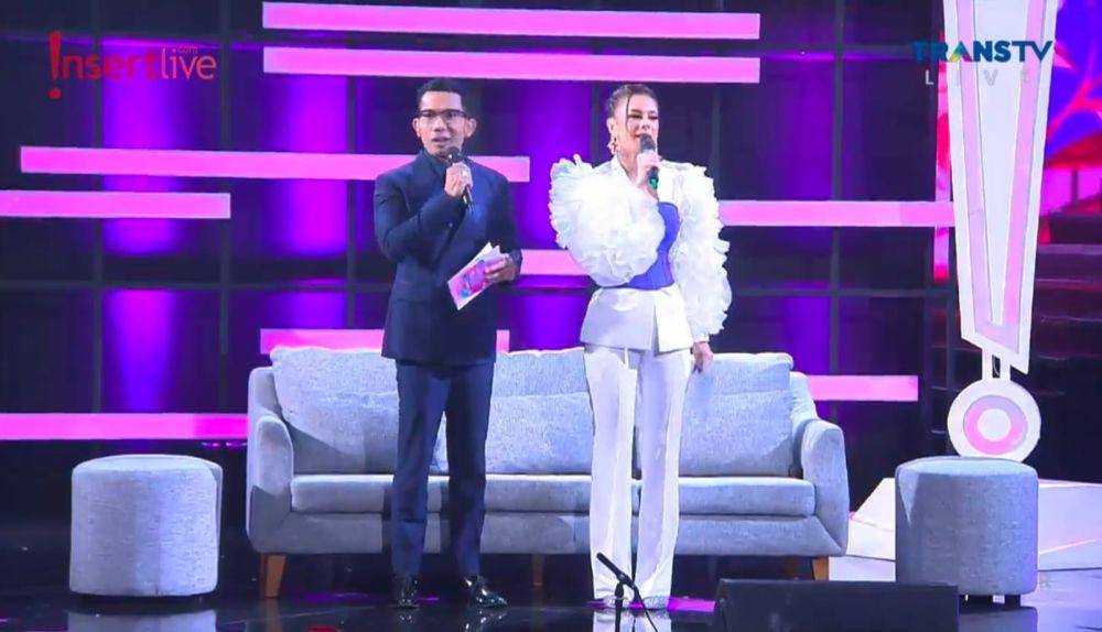 Astrid Tiar di Insert Fashion Awards 2023 (insertlive.com)