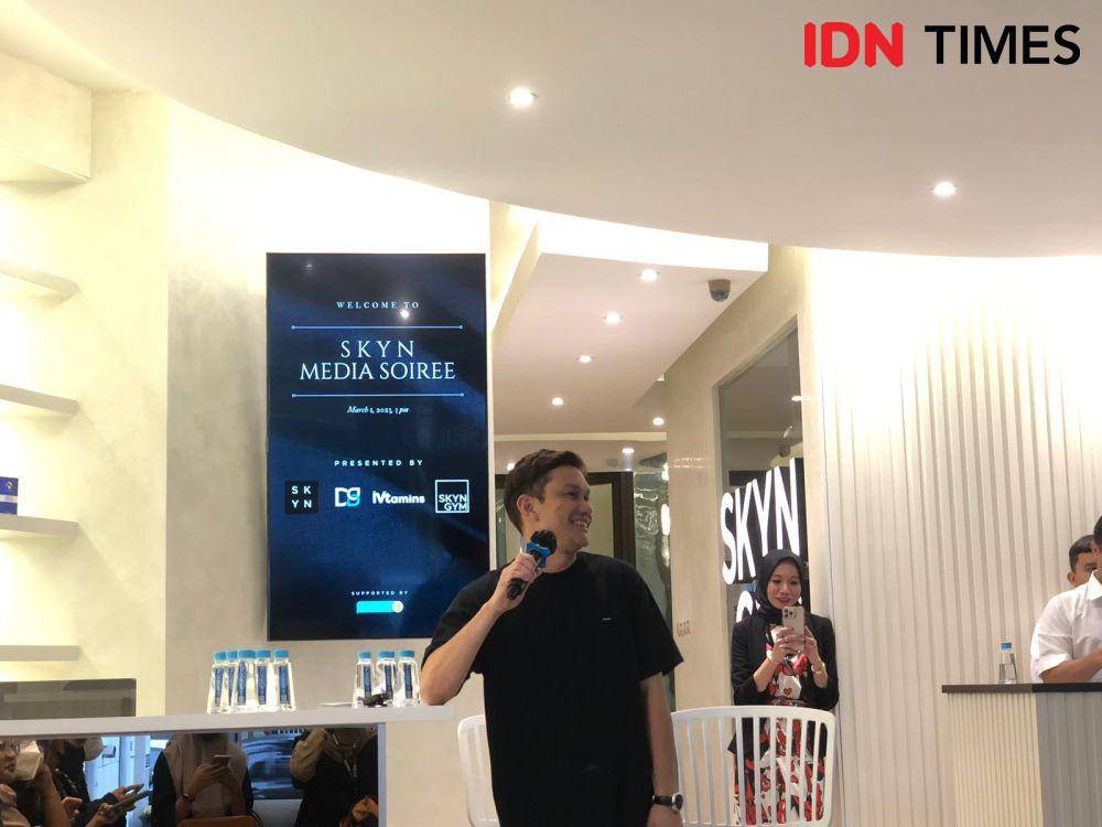 Acara media soiree yang diadakan oleh SKYN di SKYN Gym Jakarta Selatan pada Rabu (01/03/2023). (IDN Times/Nisa Zarawaki)