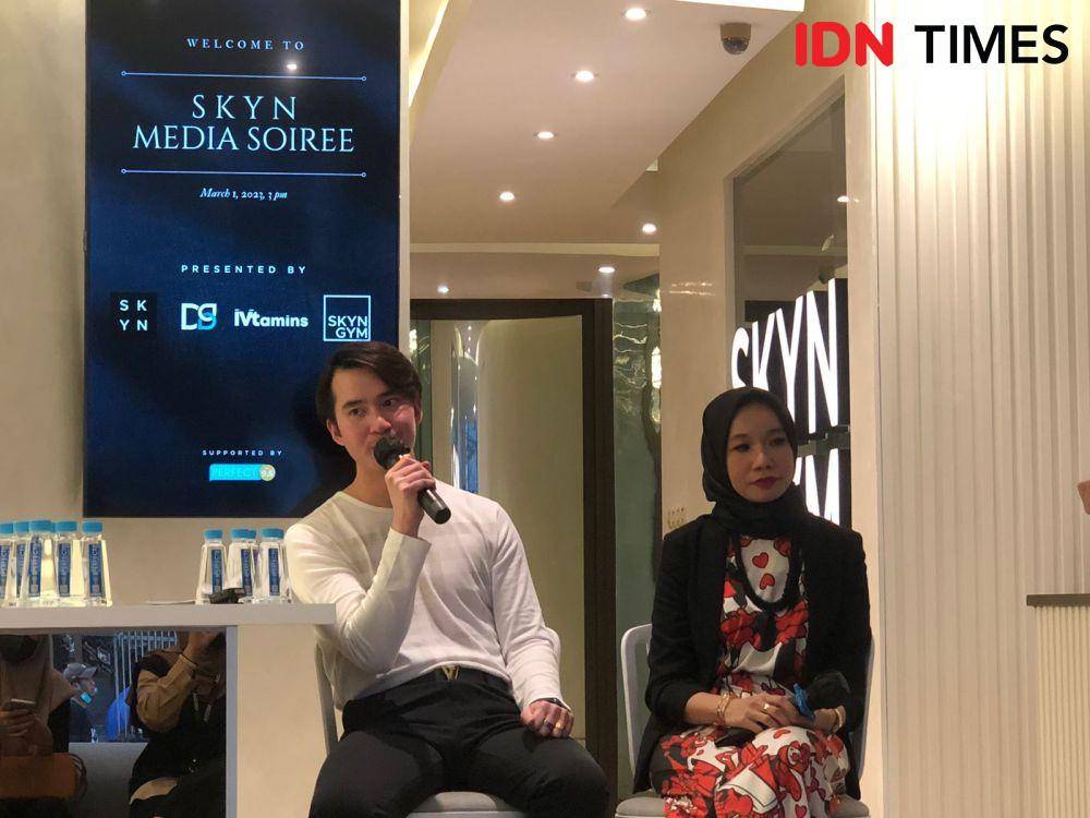 Acara media soiree yang diadakan oleh SKYN di SKYN Gym Jakarta Selatan pada Rabu (01/03/2023). (IDN Times/Nisa Zarawaki)