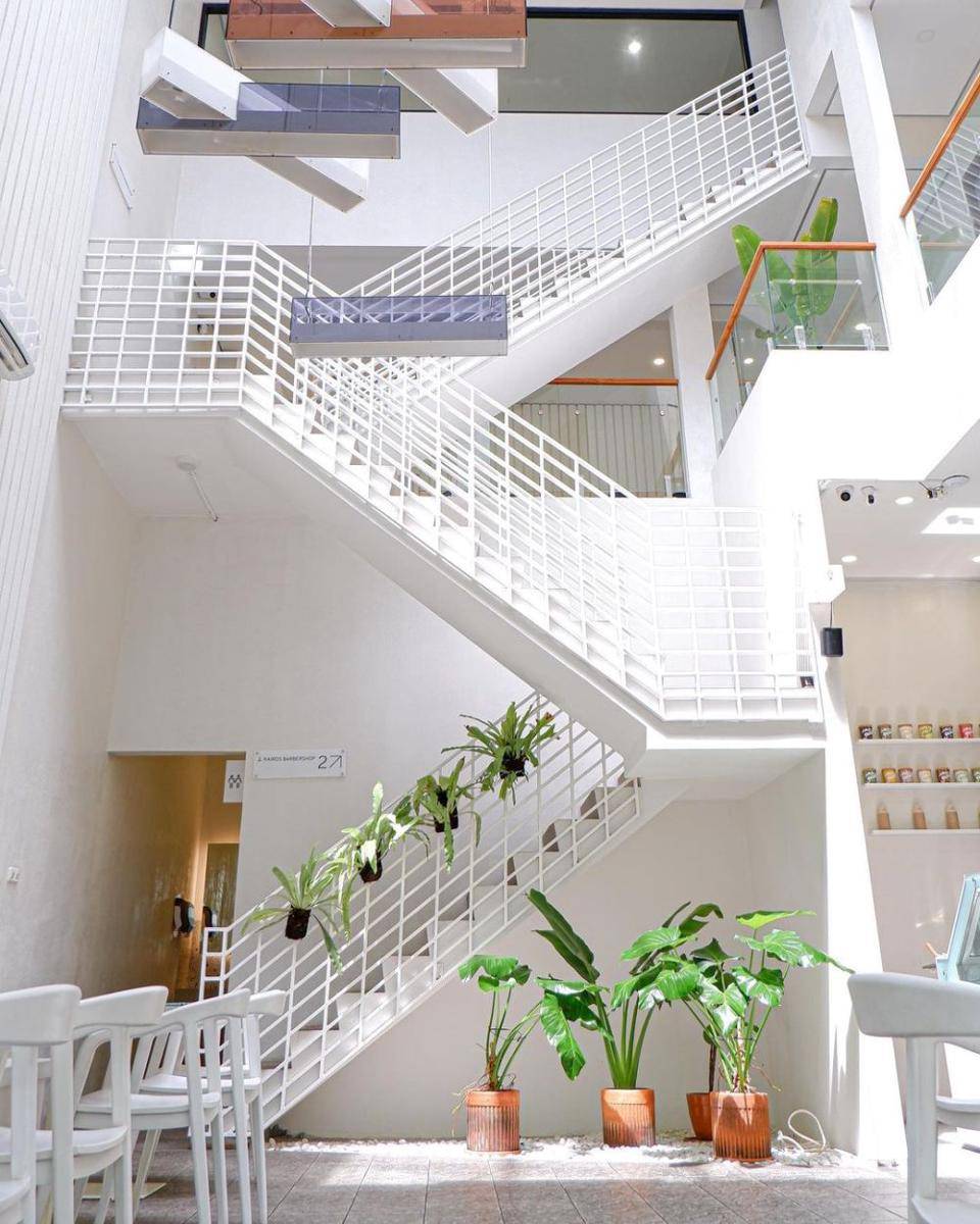 PARADOX Space (instagram.com/soesana)