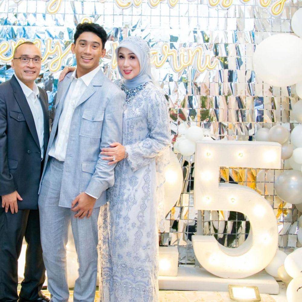 potret perayaan anniversary pernikahan Marini Zumarnis (instagram.com/marinizumarnisreal)