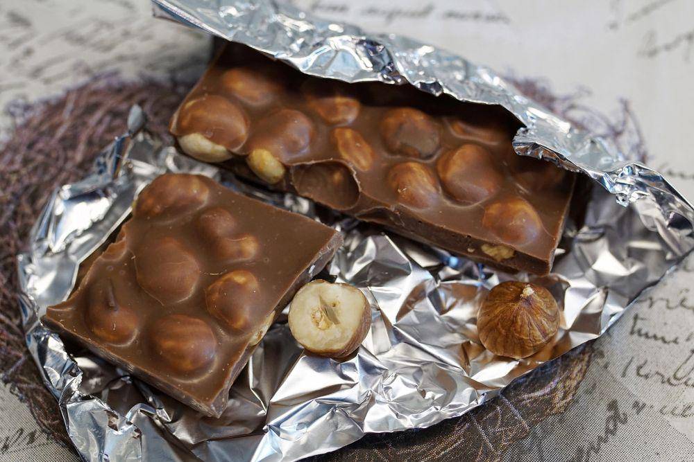 coklat hazelnut (pixabay.com/suju-foto)