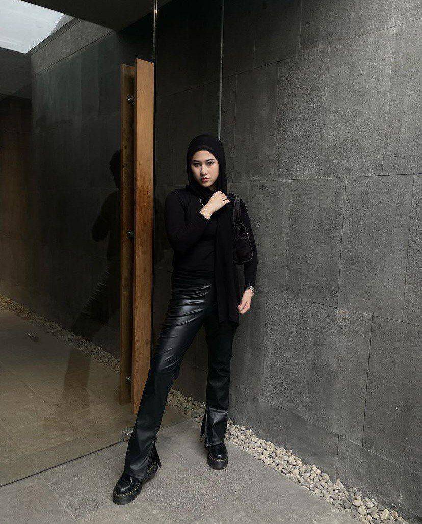 Inspirasi Outfit Gaya Boyish ala Salwa Febi (instagram.com/salwaturmeis_)