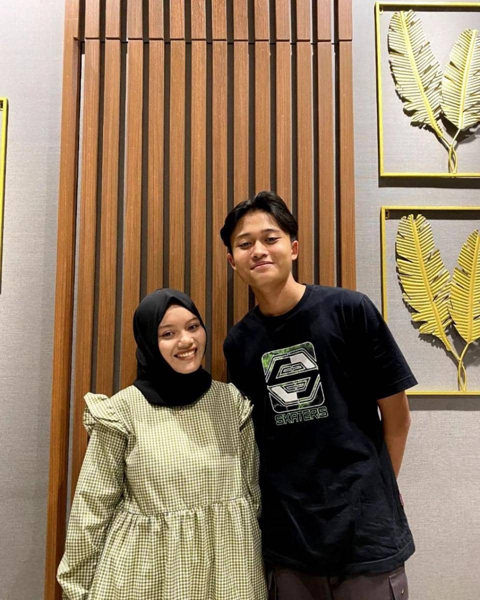 potret Putri Delina ketemu 'kembaran' (instagram.com/ssipaaa21)