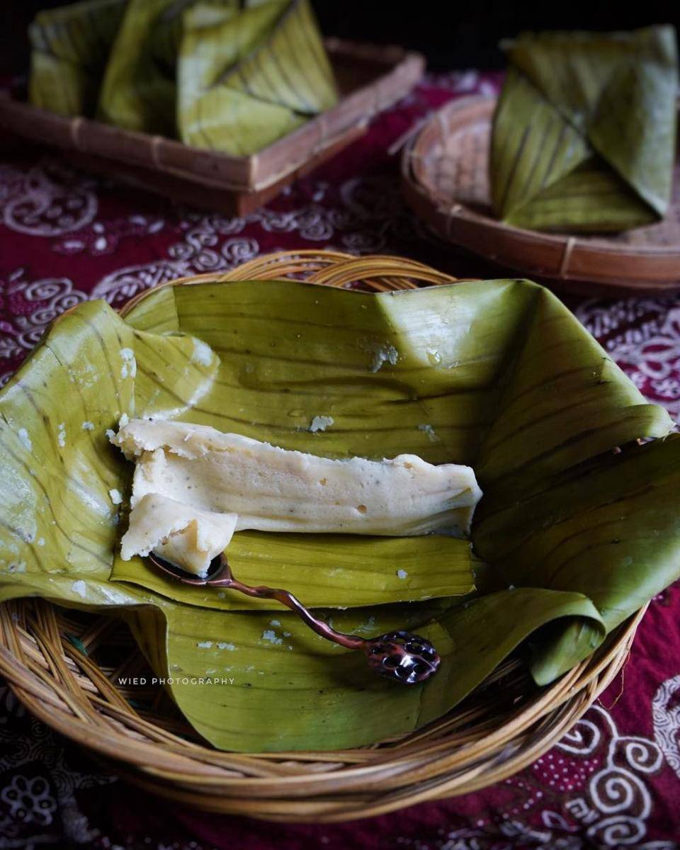 kue barongko (instagram.com/wiwiedarre)