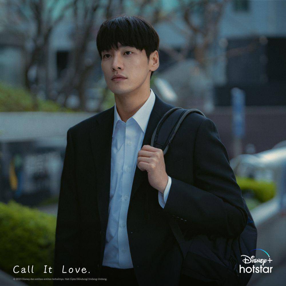 Kim Young Kwang dalam Call It Love (dok. Disney Plus/Call It Love)