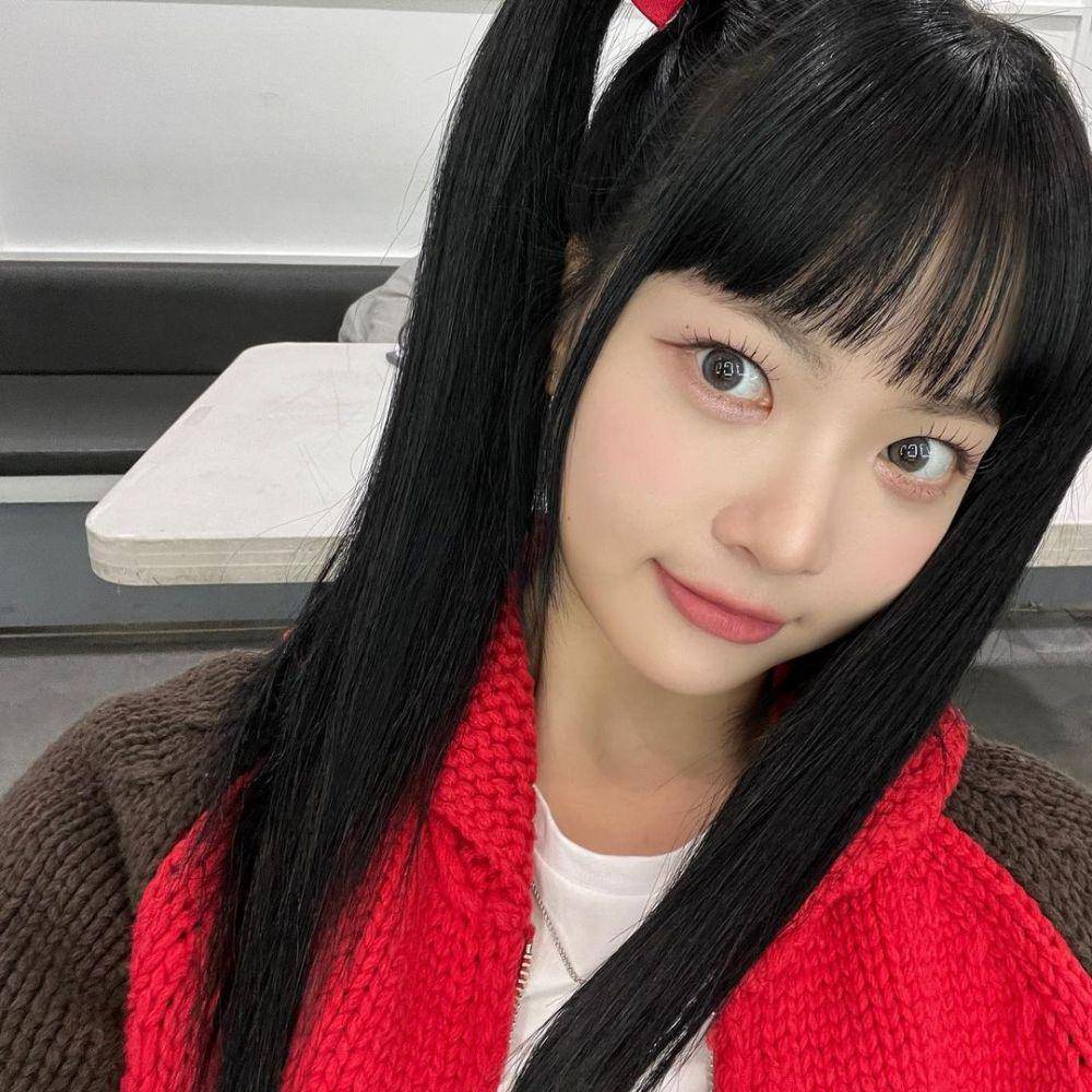 Eunchae LE SSERAFIM (instagram.com/hhh.e_c.v)