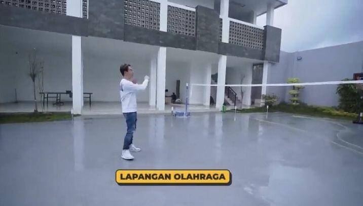 rumah baru dr. Richard Lee (youtube.com/dr. Richard Lee, MARS)