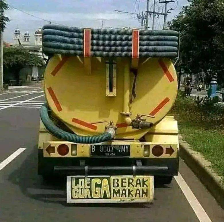 tulisan di truk sedot WC (instagram.com/recehqq.id)