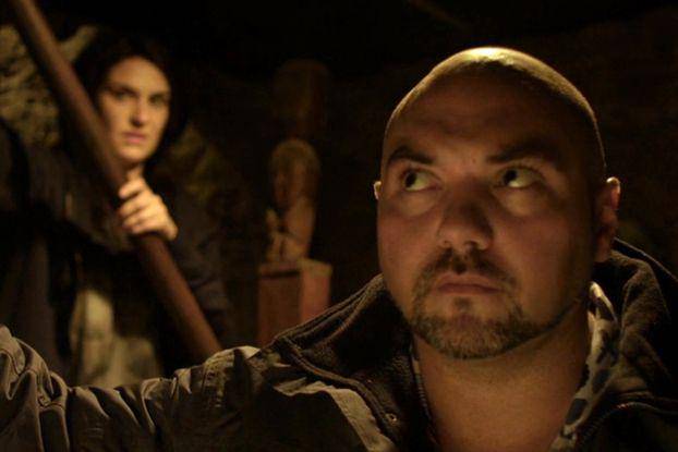 Glen Paul-Waru dalam film Housebound (dok. Semi-Professional Pictures/Housebound)