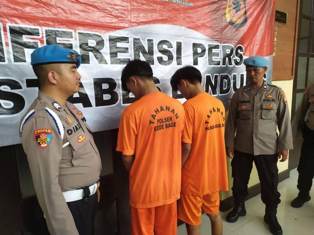 Diejek di TikTok, Lima Remaja Bandung Keroyok Warga Gunakan Sajam