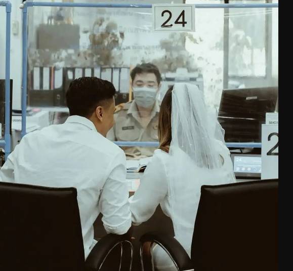 potret pernikahan adik Vidi Aldiano (instagram.com/devinadeascal)