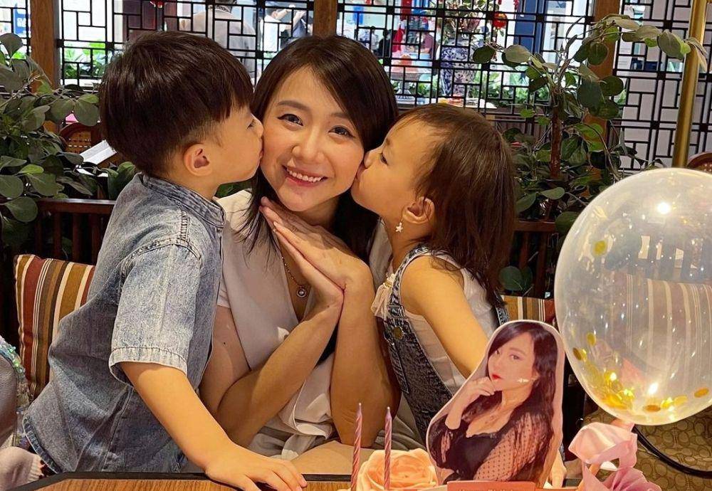 Ryn eks Cherrybelle bersama dua anaknya (instagram.com/xxrynisme)