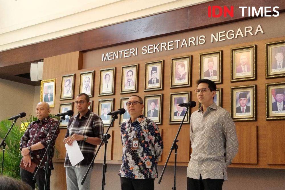 Konferensi pers pengelolaan Blok 15 kawasan PPK GBK soal sengketa Hotel Sultan di Kementerian Sekretariat Negara, Jumat (3/3/2023). (IDN Times/Ilman)