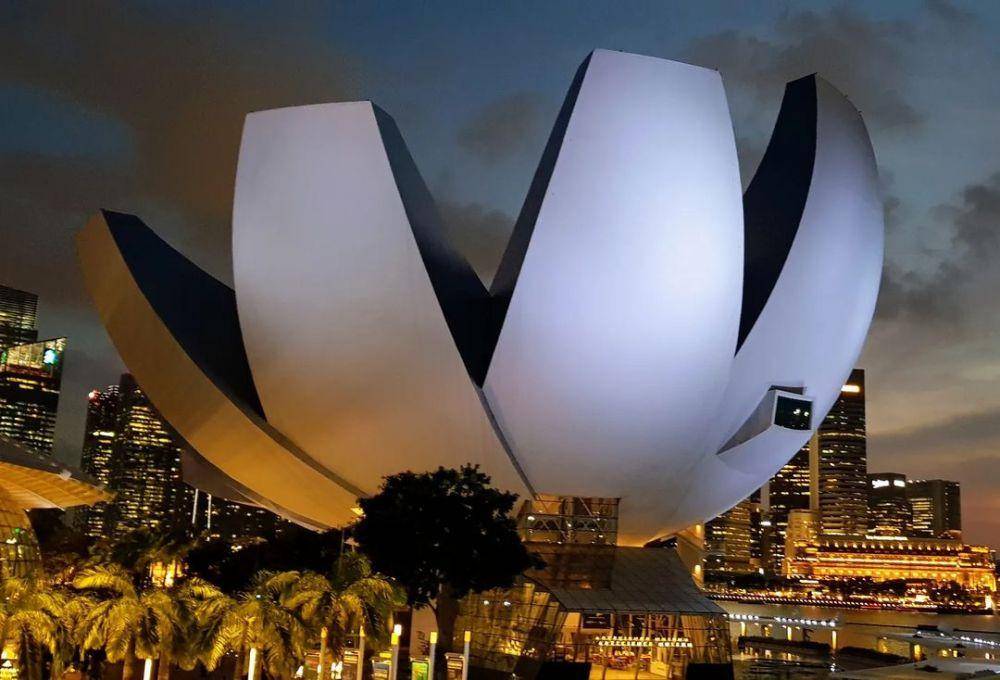 potret Art Science Museum (instagram.com/_a.n.d.y__c.o.o.p.e.r_)