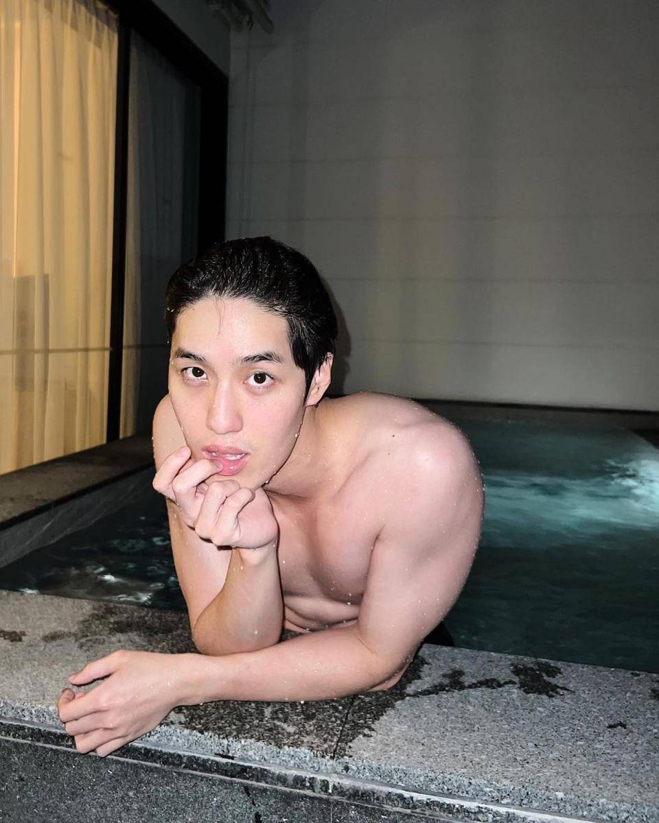 Tor Thanapob (instagram.com/thanapob_lee)