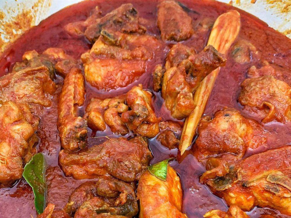 ilustrasi memasak ayam masak merah (instagram.com/thecookwife)