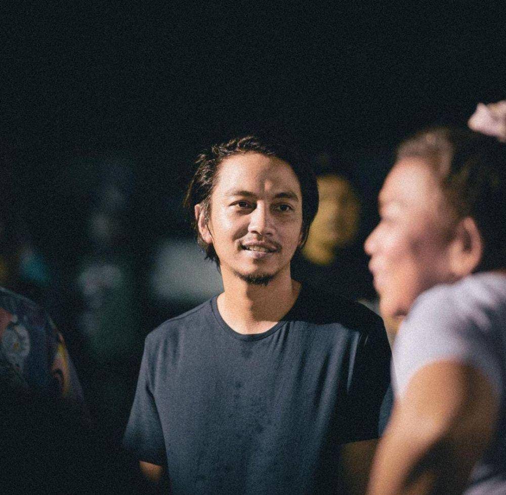 artis lahir Maret (instagram.com/fiersabesari)