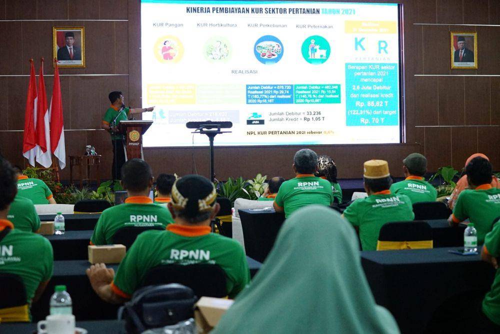 Mentan SYL menjelaskan mengenai manfaat mengikuti program KUR pertanian kepada organisasi RPNN. (Dok. Kementan)