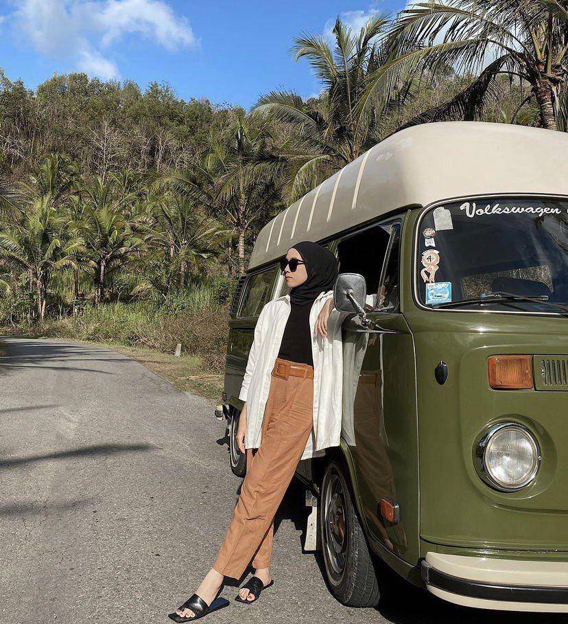 Potret OOTD Pakai Sandal (instagram.com/ameliaelle)