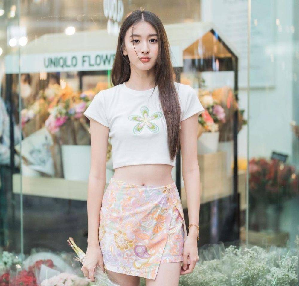 View Benyapa (instagram.com/viewbenyapa)