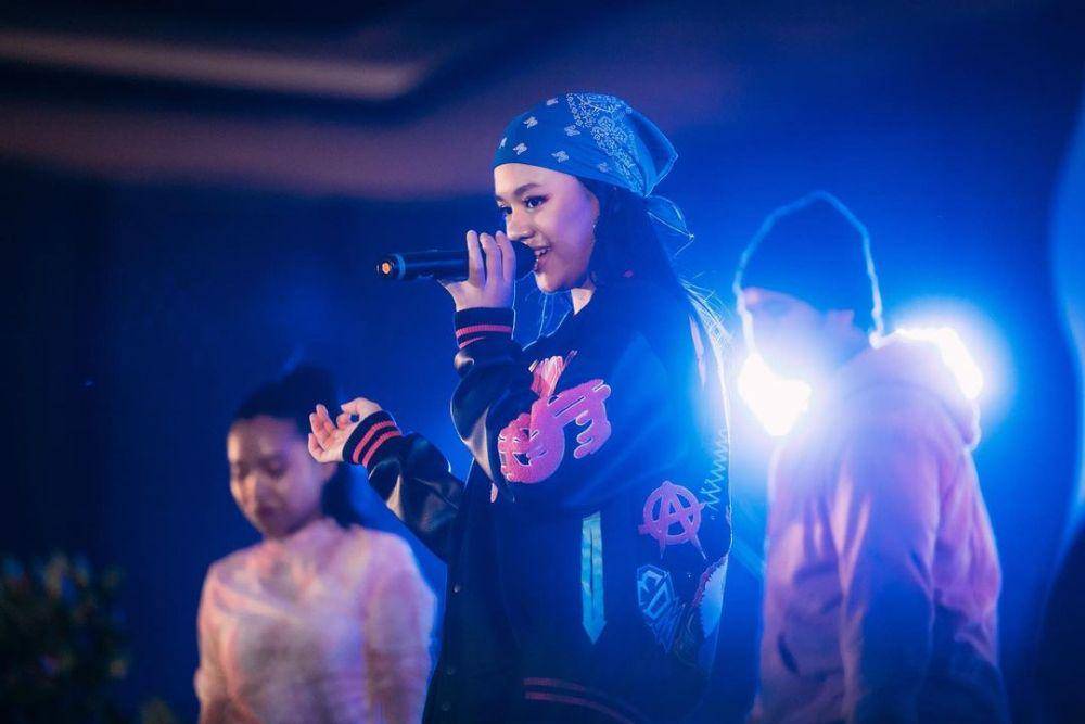 Anodya Shula Neona Ayu (instagram.com/ney_neo)