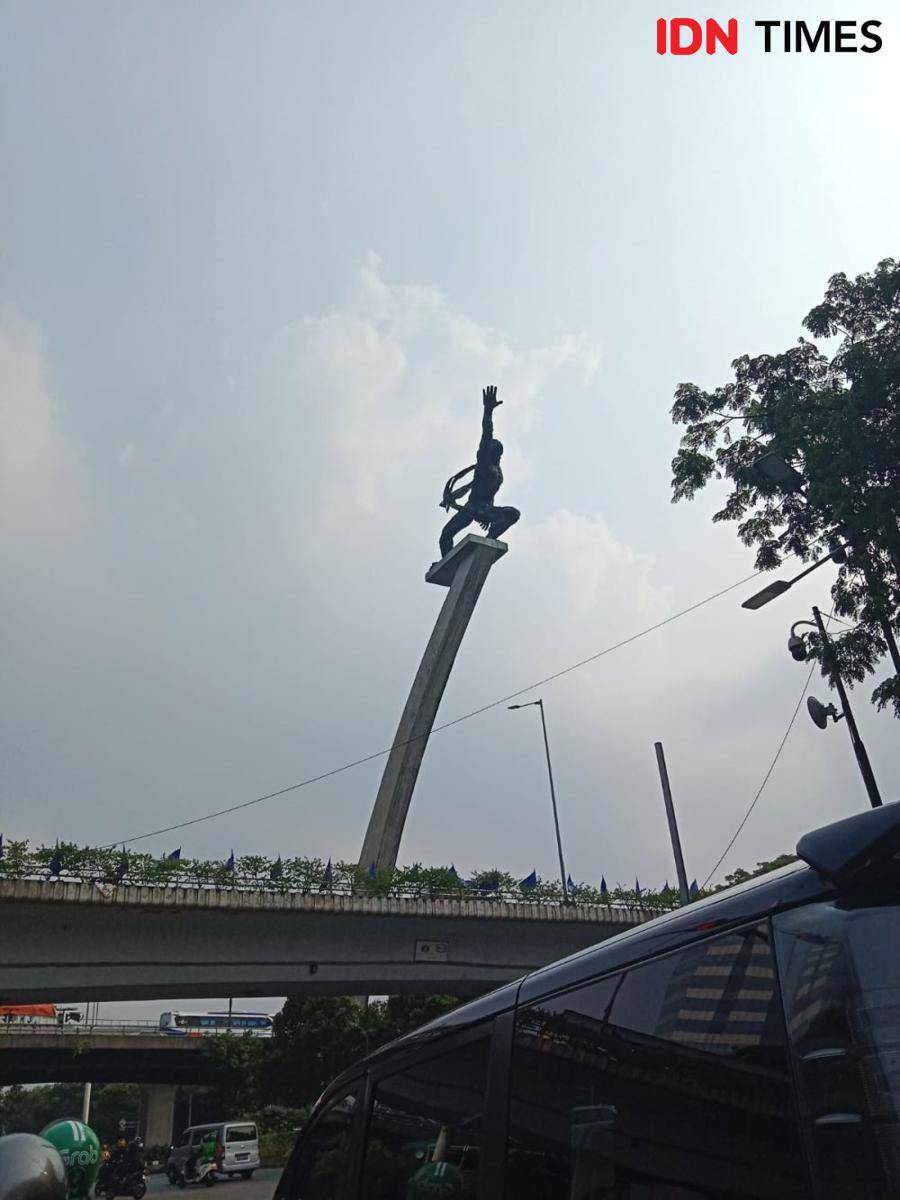 Patung Dirgantara (IDN Times/Febriyanti Revitasari)
