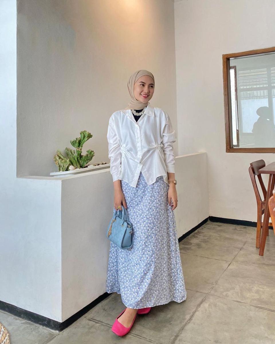 inspirasi padu padan outfit bukber hijab ala Intan Ghazella (instagram.com/intanghazll_)