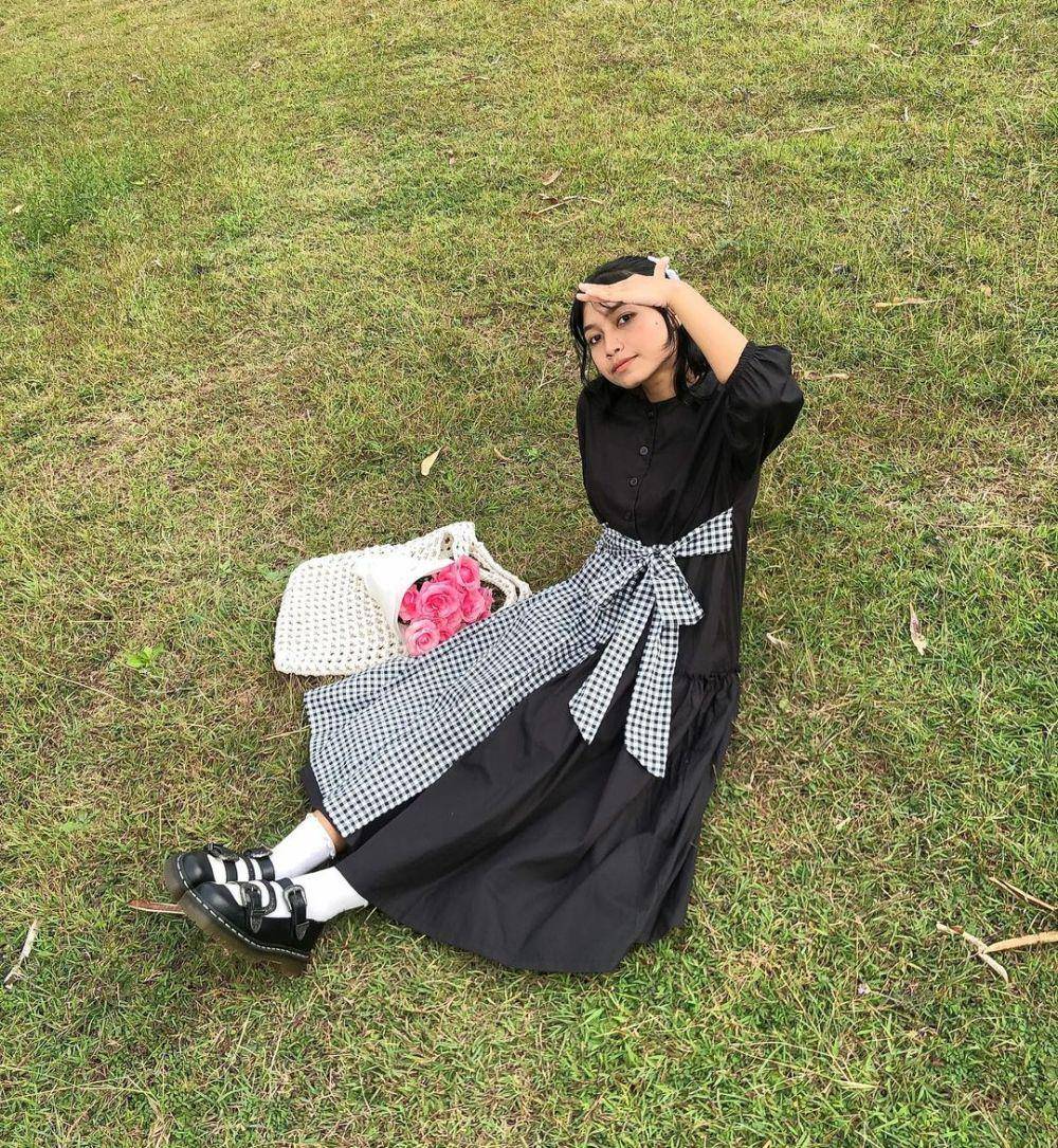 referensi korean style dengan dress ala selebgram (instagram.com/avindayp)