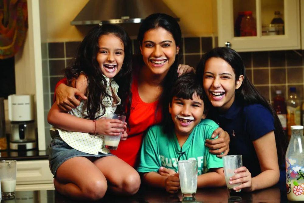 9 Peran Kajol Sebagai Ibu dalam Film, Karakternya Mama Muda Kuat!