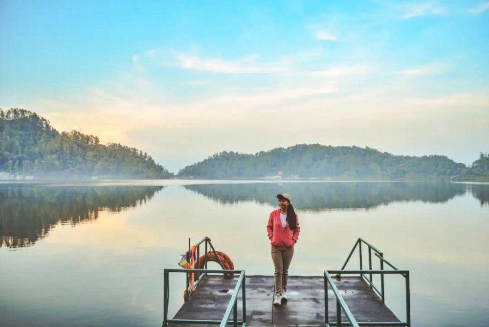 Telaga Ngebel, Ponorogo (instagram.com/immalia_tan)