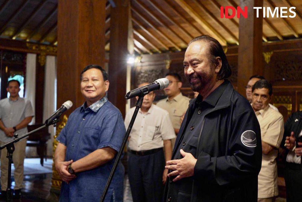 Ketua Umum DPP Gerindra, Prabowo Subianto menerima kunjungan Ketua Umum DPP NasDem, Surya Paloh di kediamannya di Hambalang, Bogor (IDN Times/Reynaldy Wiranata)