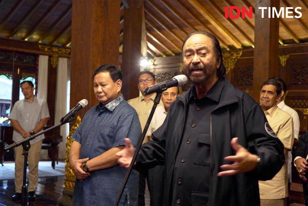 Ketua Umum DPP Gerindra, Prabowo Subianto menerima kunjungan Ketua Umum DPP NasDem, Surya Paloh di kediamannya di Hambalang, Bogor (IDN Times/Reynaldy Wiranata)