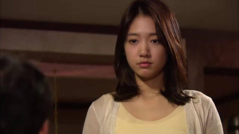 Park Shin Hye di drama Don't Worry, I'm A Ghost (youtube.com/KBS WORLD TV)