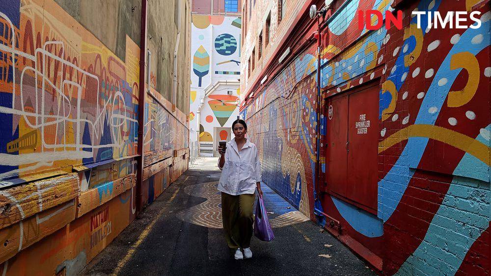 Salah satu mural di tengah Kota Perth, Australia Barat (IDN Times/Arifin Al Alamudi)