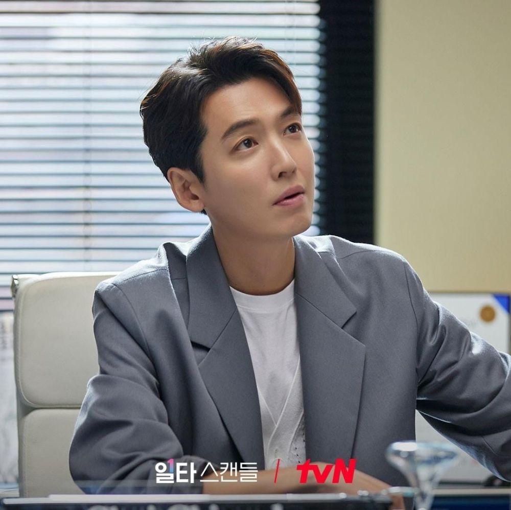 Jung Kyung Ho di drama Crash Course in Romance (instagram.com/tvn_drama)