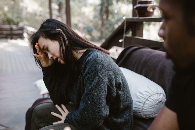 5 Tanda Membebani Diri Sendiri dengan Pujian, Menuntut Sempurna!