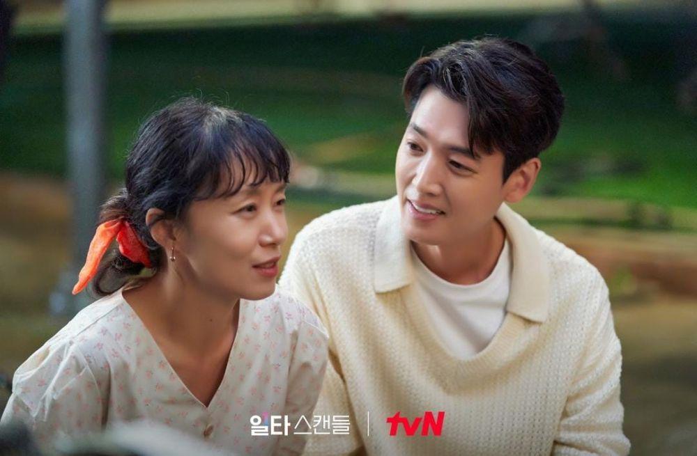 Jeon Do Yeon dan Jung Kyung Ho di drama Crash Course in Romance (instagram.com/tvn_drama)