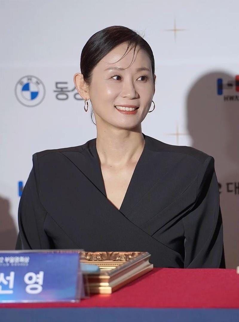 Kim Sun Young (instagram.com/kang_ent)