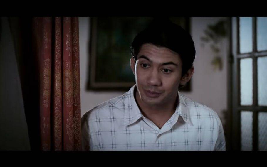Reza Rahadian di film Habibi dan Ainun (doc. MD Pictures/Habibi dan Ainun)