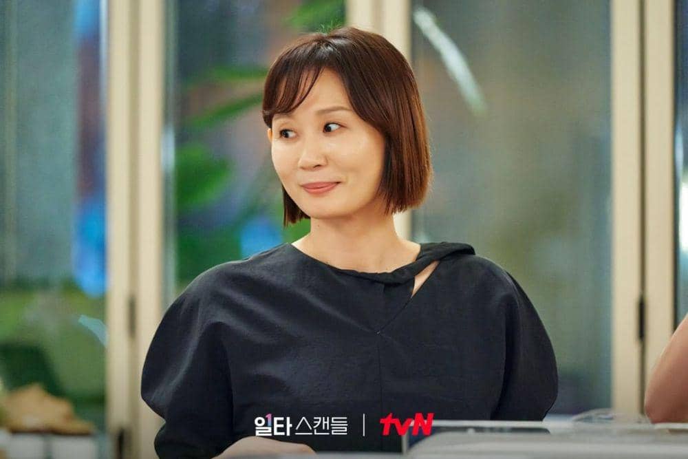 Jo Su Hui (Kim Sun Young) di drakor Crash Course in Romance (instagram.com/tvn_drama)