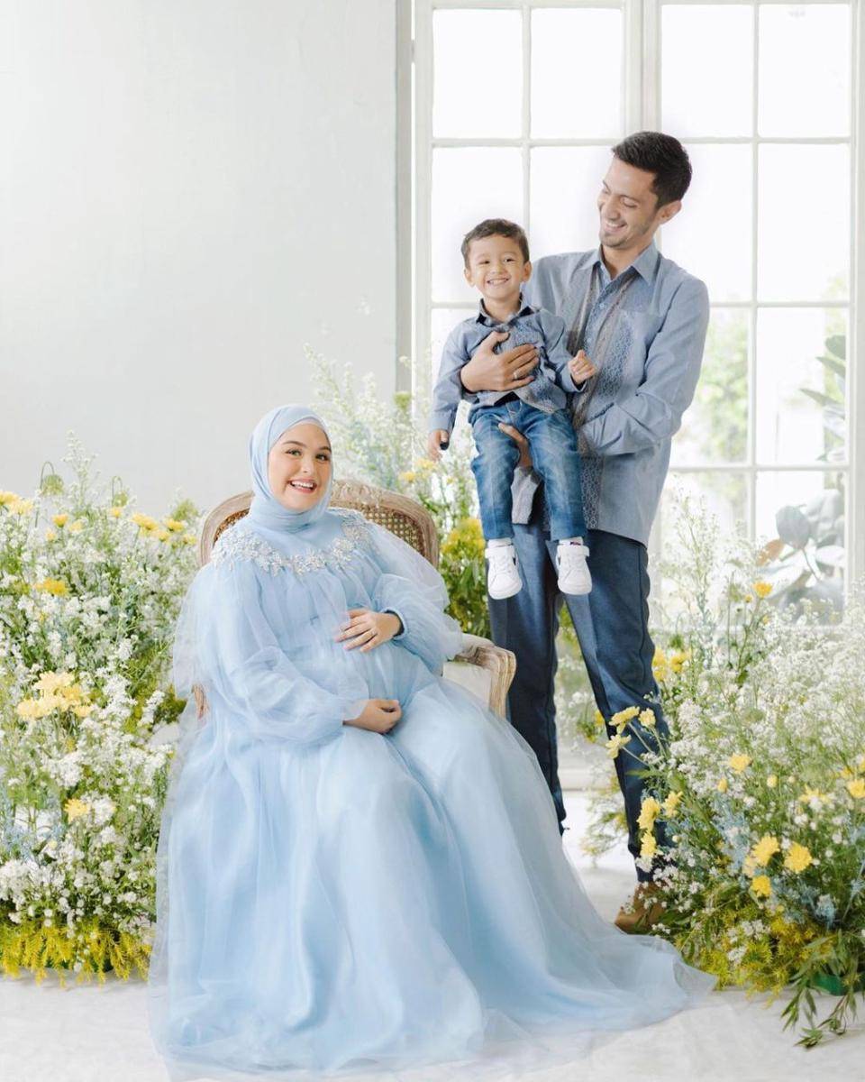 Maternity shoot anak kedua Febby Palwinta. (instagram.com/febbypalwinta)