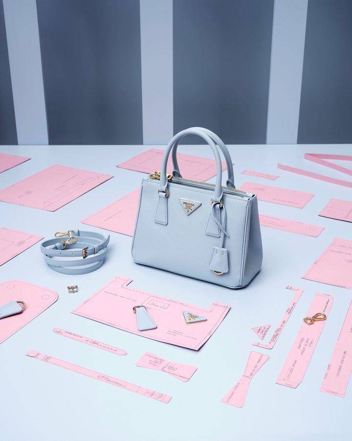Tas Prada (instagram.com/prada)