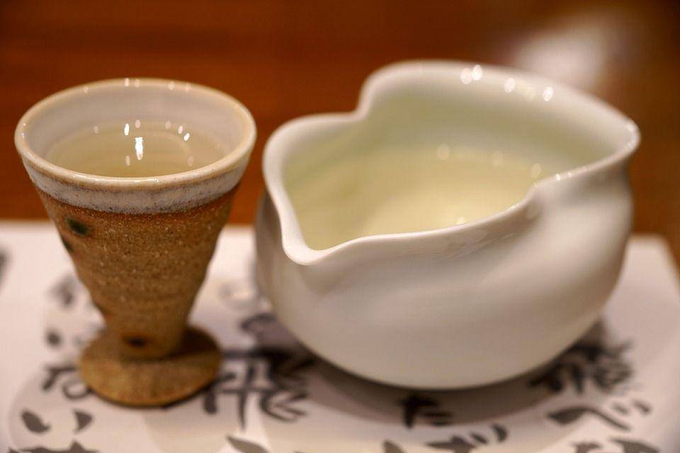 ilustrasi sake (pixabay.com/日本語)