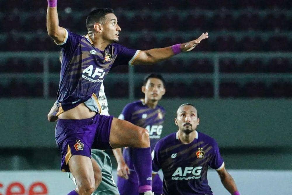 Persik saat menghadapi Persib di putaran pertama Liga 1 2022/2023. (instagram.com/persikfcofficial)