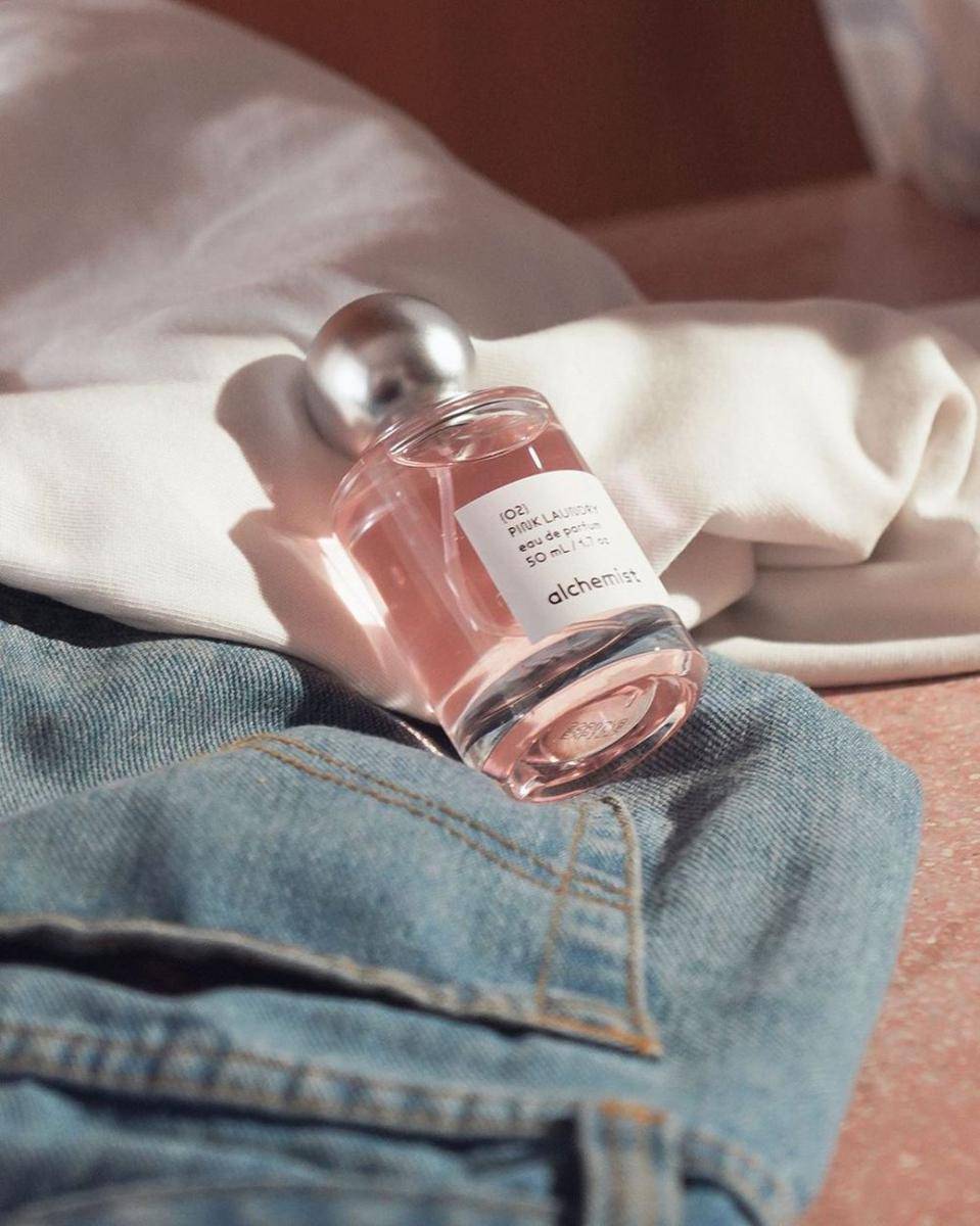 Pink Laundry (instagram.com/alchemist.fragrance)